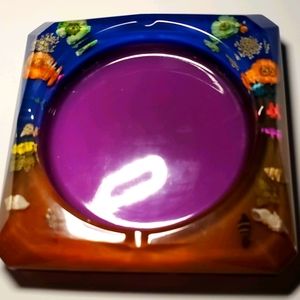 Resin ashtray